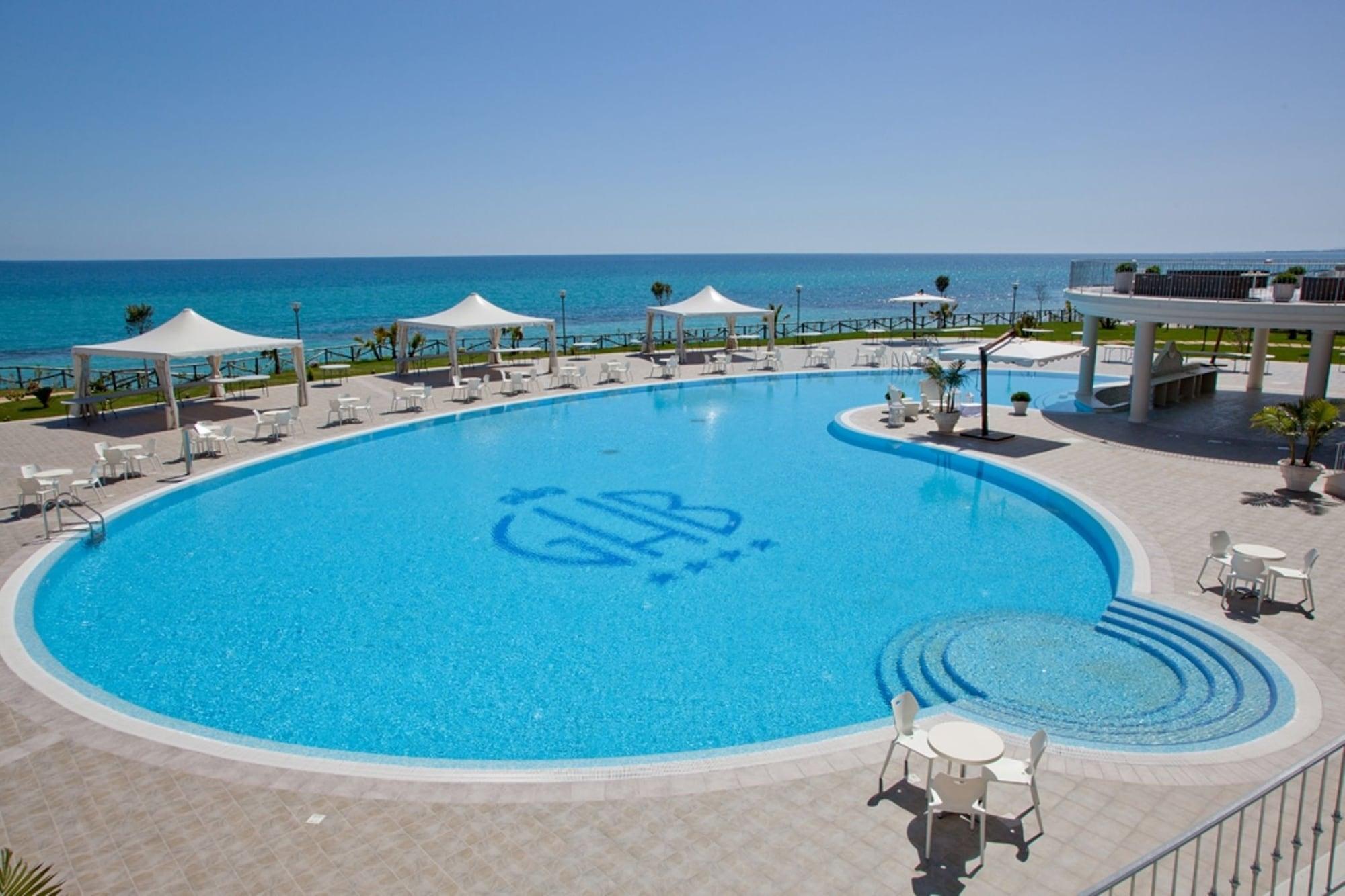 Grand Hotel Balestrieri Torre Melissa Exterior foto