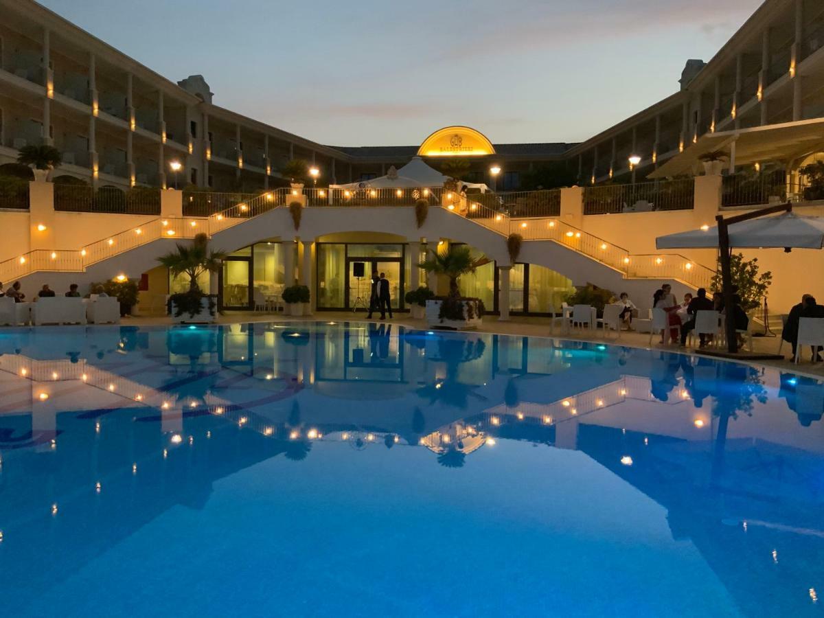 Grand Hotel Balestrieri Torre Melissa Exterior foto