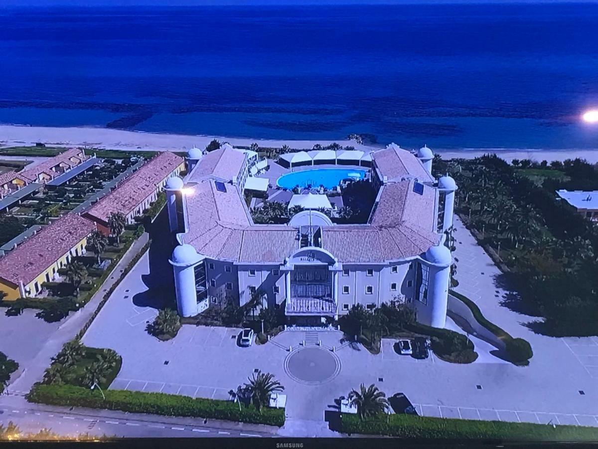 Grand Hotel Balestrieri Torre Melissa Exterior foto