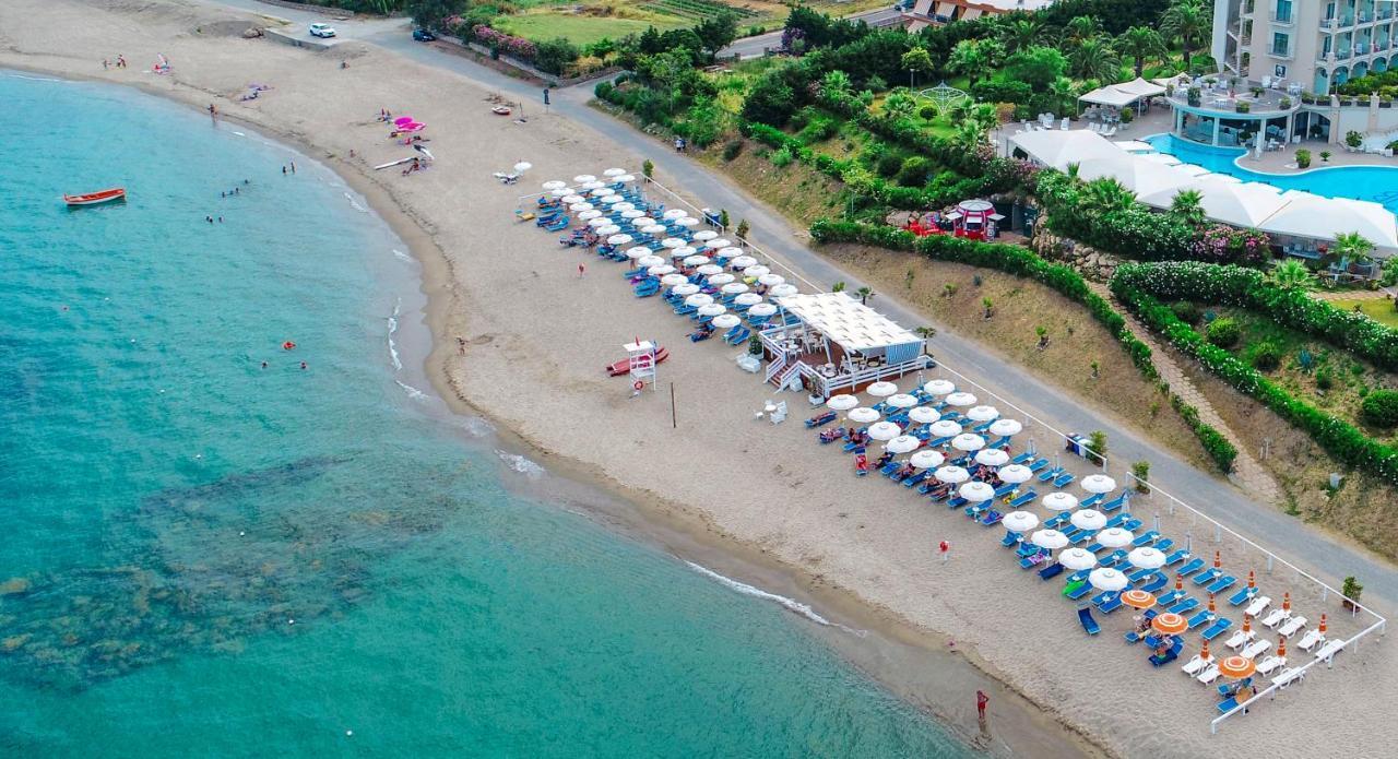 Grand Hotel Balestrieri Torre Melissa Exterior foto